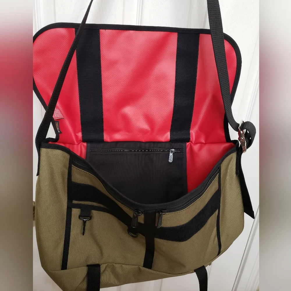 Free People Movement x (‎ Manhattan Portage) NWOT